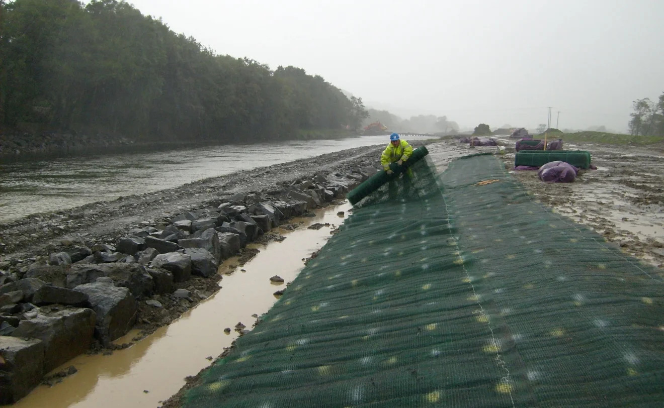 VMax P550 Winter Installation Blockstone Alternative Abergwydol